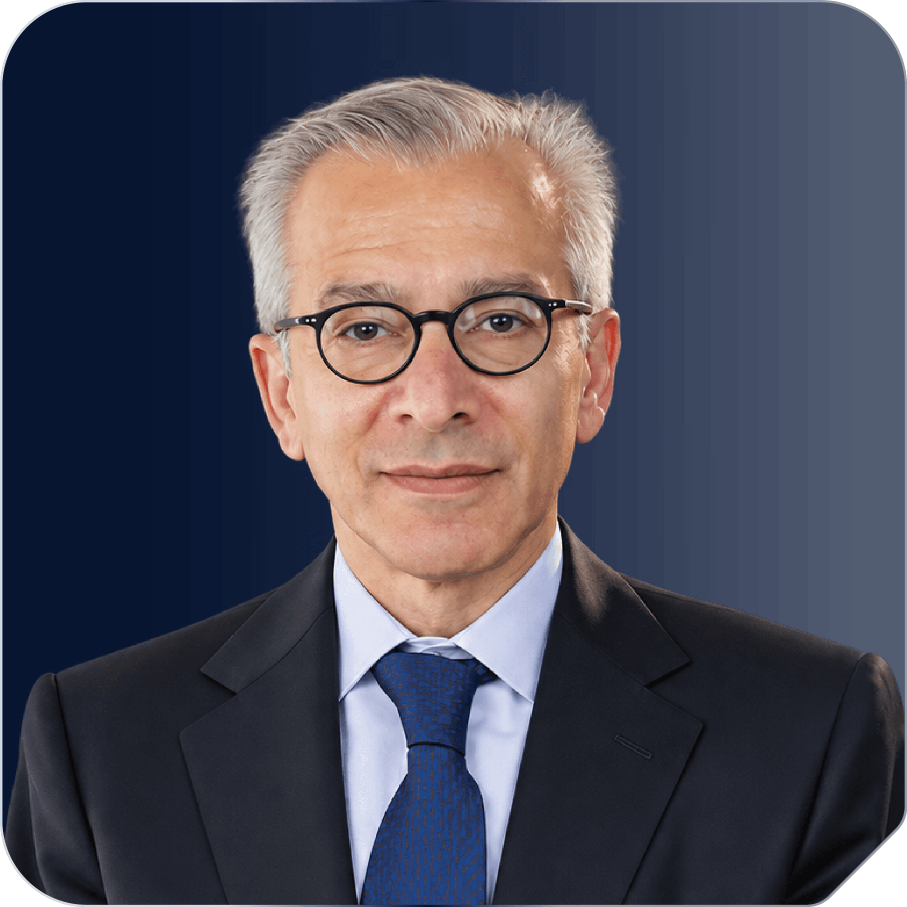 الدكتور عامر البساط